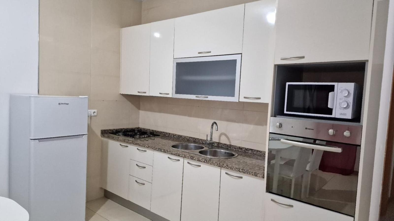 Casa De Ferias Com 2 Quartos Ou Aluguer Diaria Praia Exterior foto